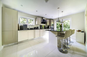 4, Highgrove Close, Chislehurst BR7 5SA