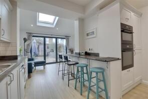 25, Wheatstone Road, Southsea PO4 0LJ