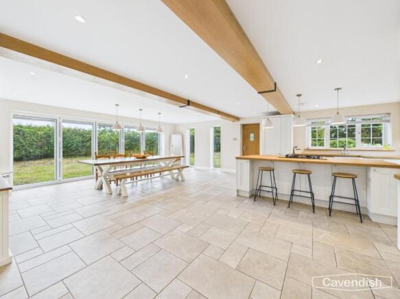 KITCHEN/DINING/FAMILY ROOM