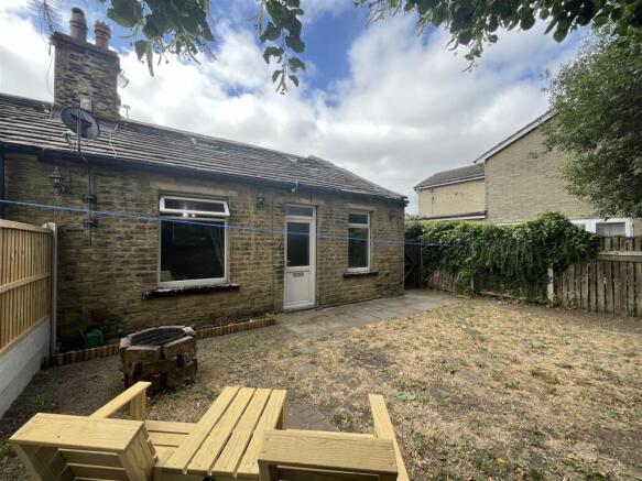 2 bed Terraced for sale Image 10