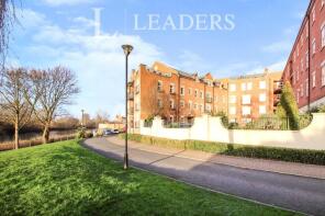 Flat 43, Harry Davis Court, Armstrong Drive, Worcester WR1 2AA