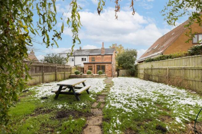 Garden Rear Facing House