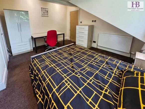 1 bed House Share to rent Image 4
