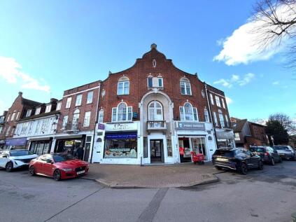 High Street, Shepperton, Surrey, TW17 9AJ