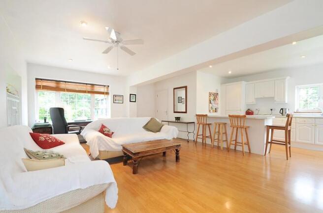 Annexe Sitting room