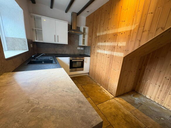 2 bed Terraced for sale Image 5