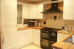 Fitted Kitchen