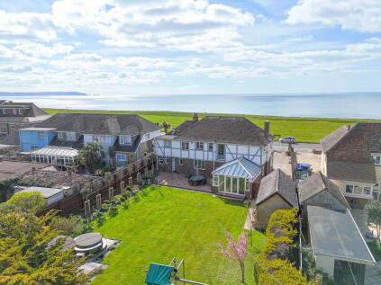 Marine Drive West, Barton on Sea, New Milton, BH25