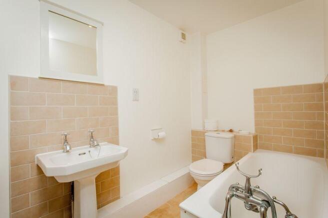 En Suite to Be...
