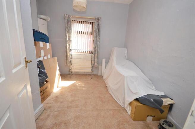 3 bed Terraced for sale Image 9