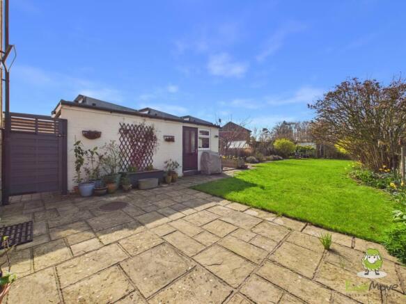 Back Garden EmilyDimelowEwemoveWhitchurchandNantwi