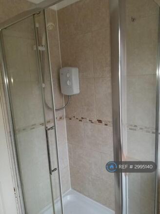 3 bed Terraced to rent Image 11