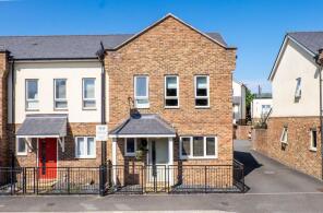 3, Vaughan Avenue, Greenhithe DA9 9UU