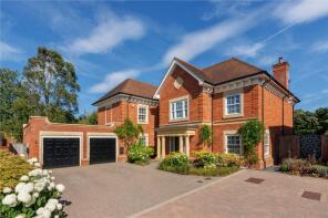 2, Viburnum Gate, Radlett WD7 8PB