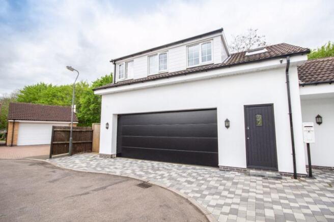External Garage & Annex