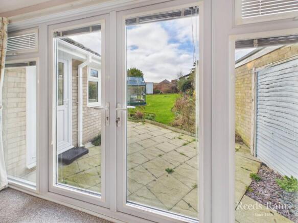 2 bed Bungalow for sale Image 11