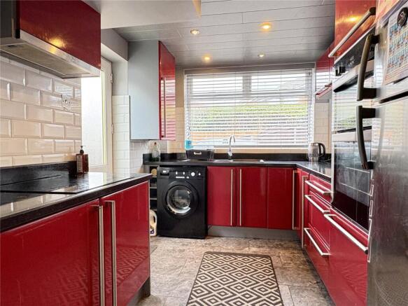 3 bed Semi-Detached for sale Image 5