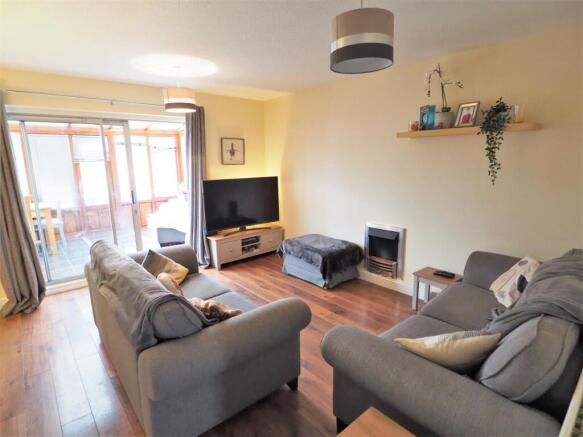 Large Lounge/Diner 574a