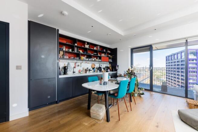 Modena House Flat...