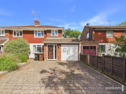 Nightingale Road, Woodley, Reading, Berkshire, RG5