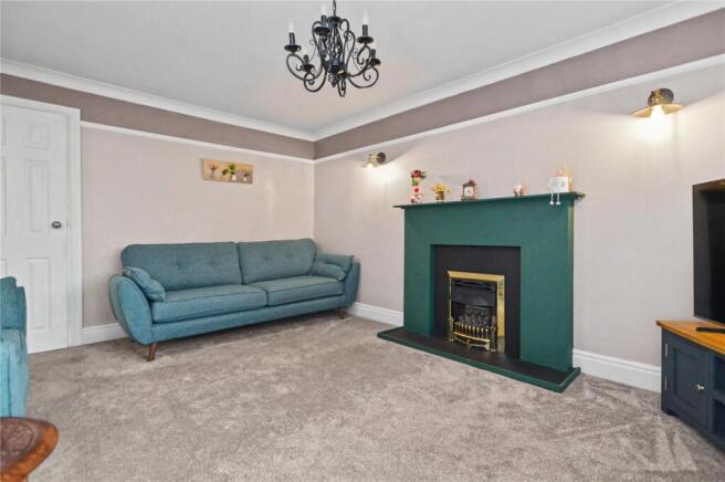 3 bed Detached for sale Image 8