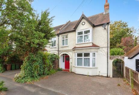 Lynwood Drive, Worcester Park, KT4