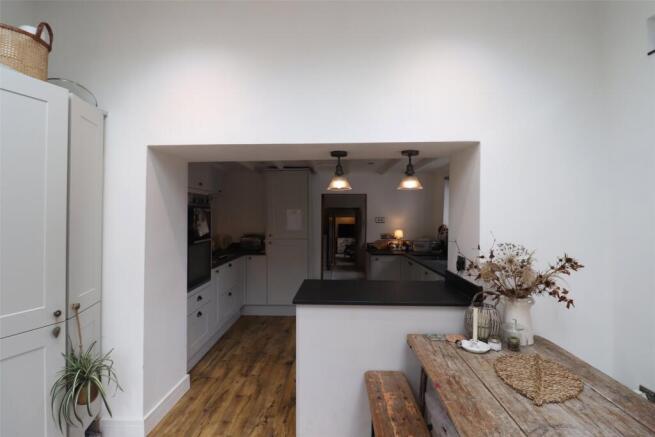 Kitchen/Dining Room