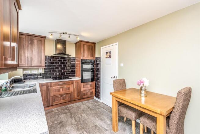 Kitchen Diner: