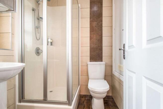 En-suite Shower/WC