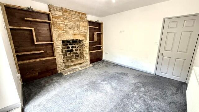 2 bed House to rent Image 12