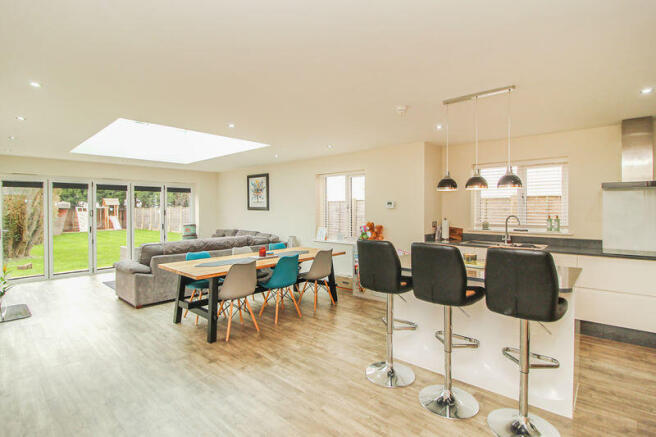 Kitchen/Diner/Family Room