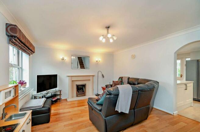 8537070-interior01-800.jpg