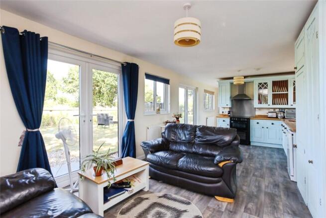 Goudhurst Road, Marden, Tonbridge, Kent, TN12 photo 2