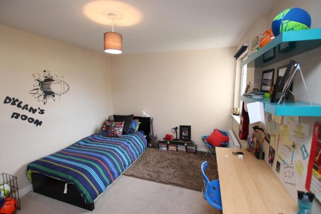 Photo 8