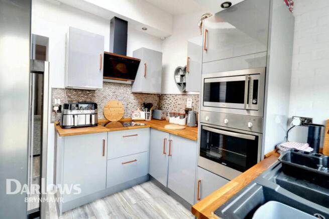 Photo 9