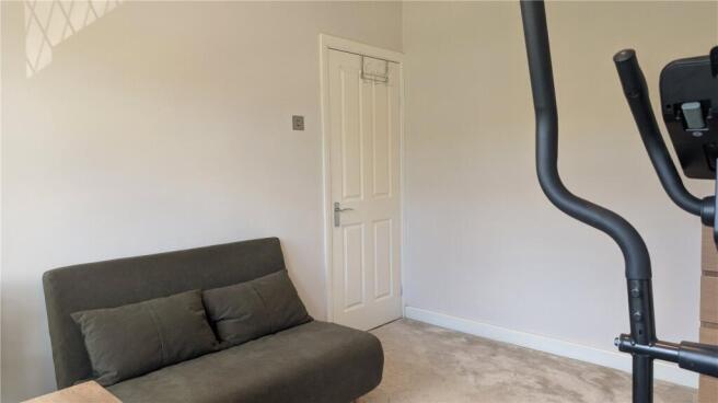 3 bed Semi-Detached for sale Image 12