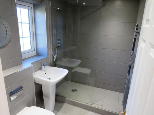En-suite Bathroom