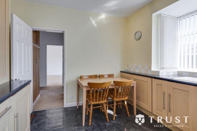 2 bed Detached for sale Image 8