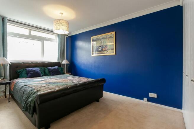 3 bed Terraced for sale Image 11