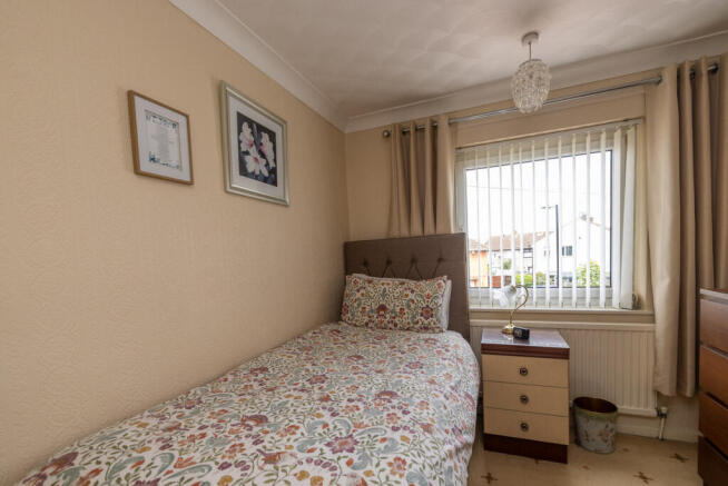 3 bed Semi-Detached for sale Image 6