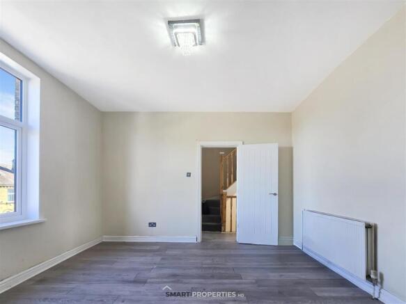 3 bed House for sale Image 8