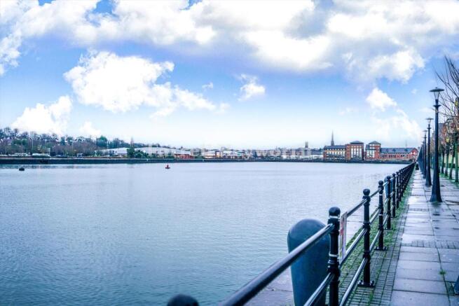 Dock.