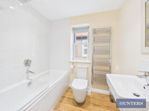 3 bed Detached for sale Image 10