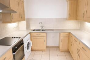 Flat 10, 19 Banister Gate, Archers Road, Southampton SO15 2NR