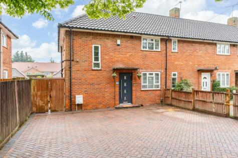 Longlands Road, Welwyn Garden City, Hertfordshire, AL7