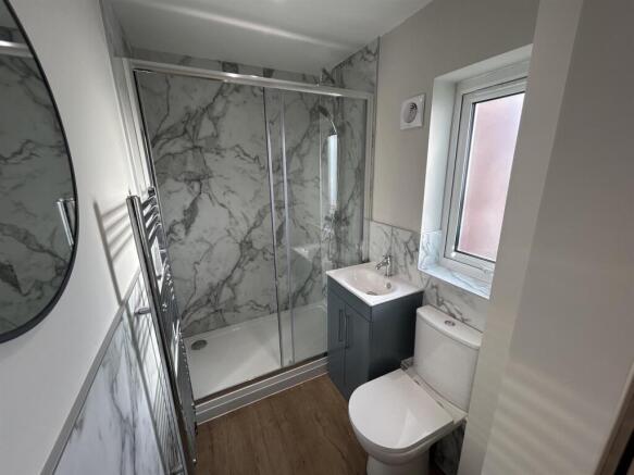 En-suite.jpeg