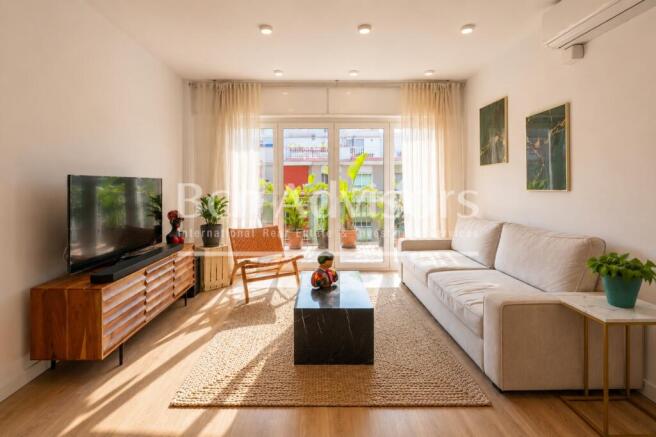 formidable-y-luminoso-piso-alto-con-terraza-en-...