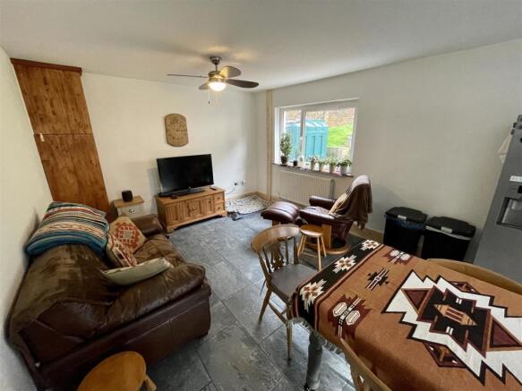 REAR OPEN PLAN KITCHEN/DINING/SITTING ROOM