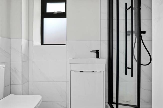 49a Station Road - shower room.jpg