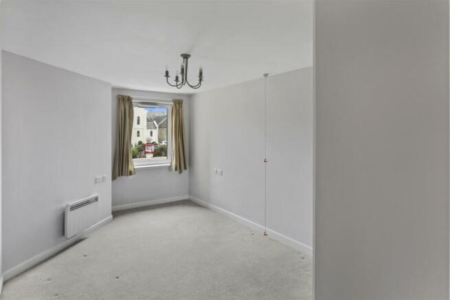 Bedroom 31HC.JPG